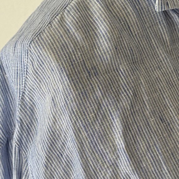 Frank & Eileen Light Blue stripe button down long sleeve shirt v neck great cond - Picture 5 of 8